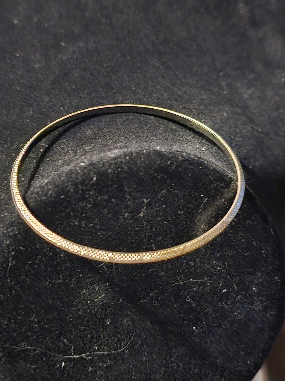 Elegant Gold Tone Textured Bangle Bracelet